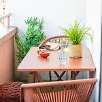 Balcon, Proche Gare, Aeroport Et Frontiere Saint-Louis (Haut-Rhin)